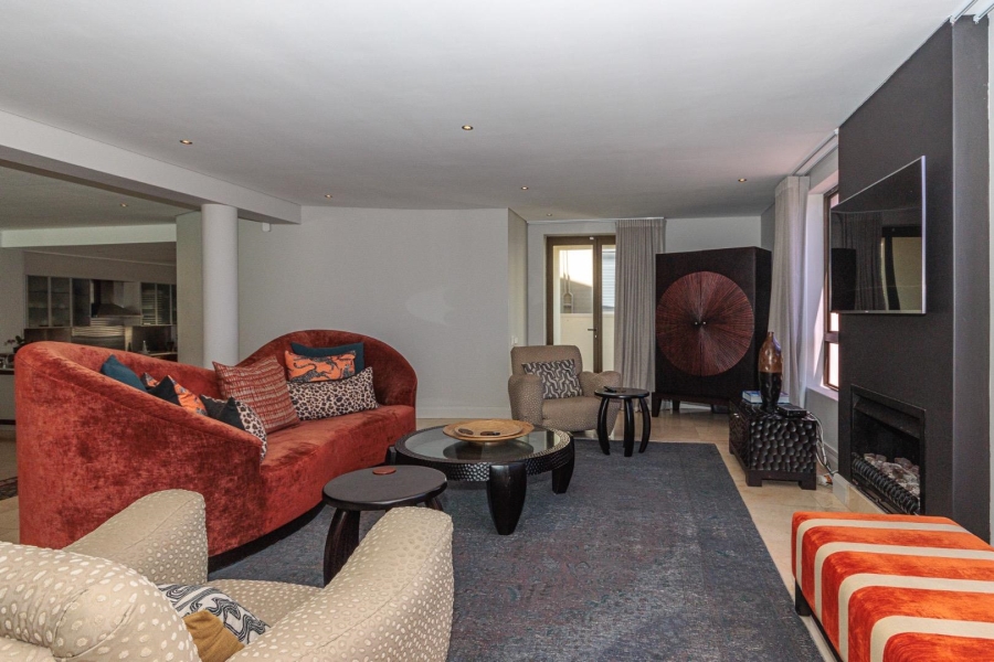 8 Bedroom Property for Sale in Sunset Beach Western Cape